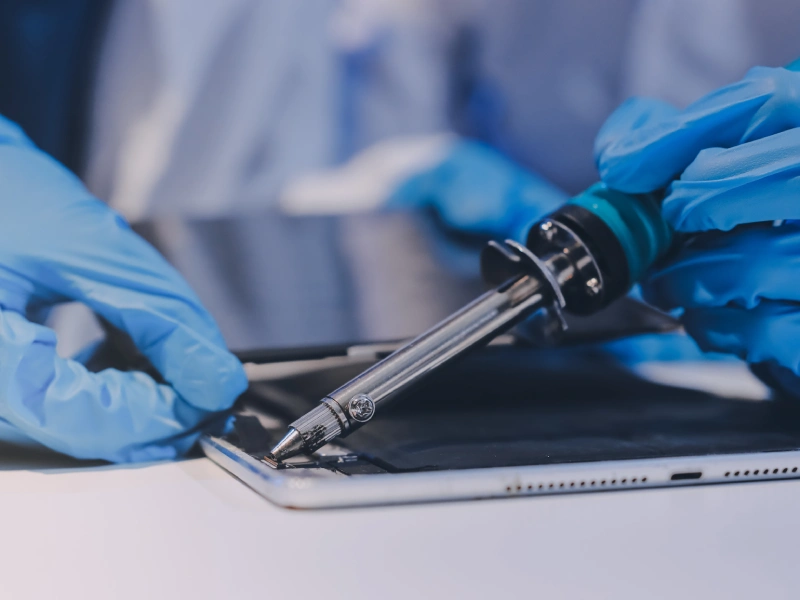 tablet repair shop in London, ON